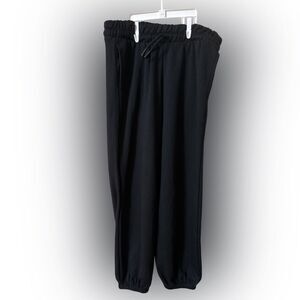 Nwt girls size 8 cozy black jogger all in motion brand